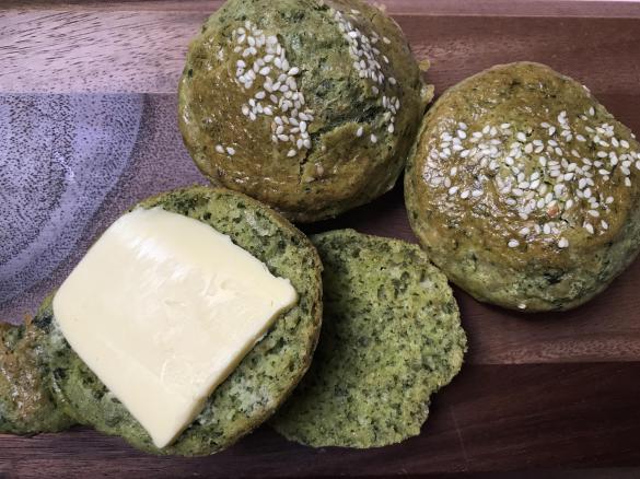 Cheese and spinach scones (Gluten-free, grain-free)