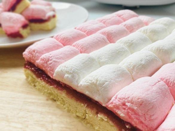 Simple Marshmallow Slice - Gluten Free