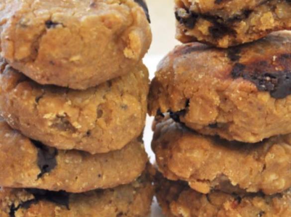 soft peanut chickpea and chocolate cookies