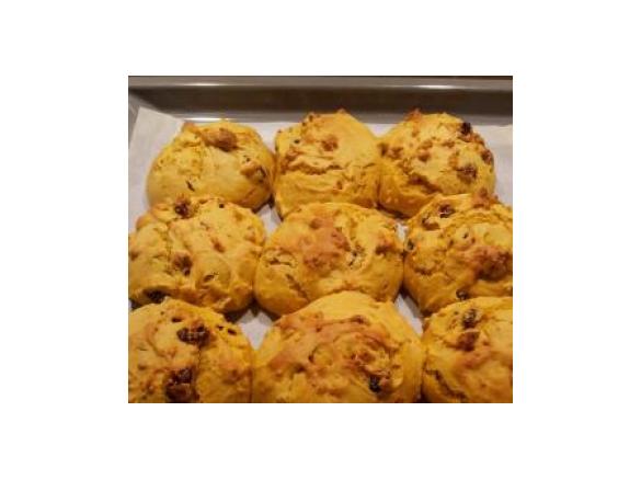 Pumpkin, walnut & sultana scones