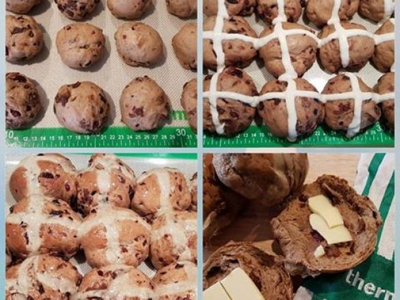 Spelt Hot Cross Buns