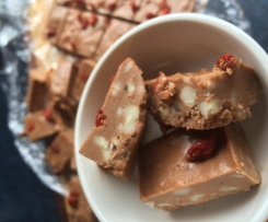 Chocolate Macadamia Tahini Bites 