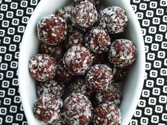 Cranberry and seed bites