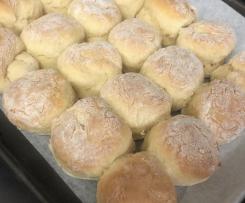 Light lemonade scones