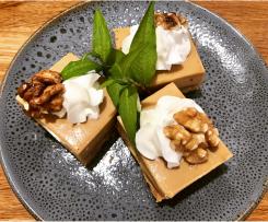 Walnut and coffee cheesecake slice
