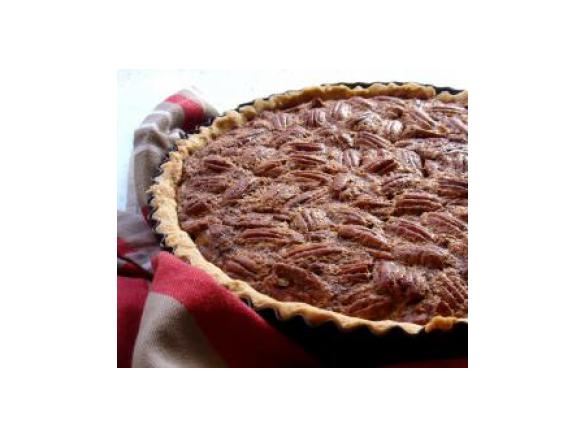 Maple Syrup Pecan Pie with Vanilla Scented Pastry