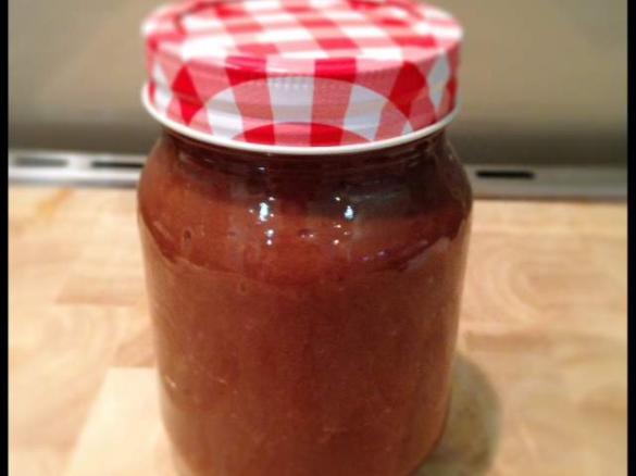 NUTTY CHOCOLATE SPREAD