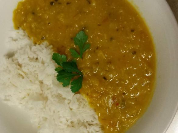 Vegetarian dal tadka