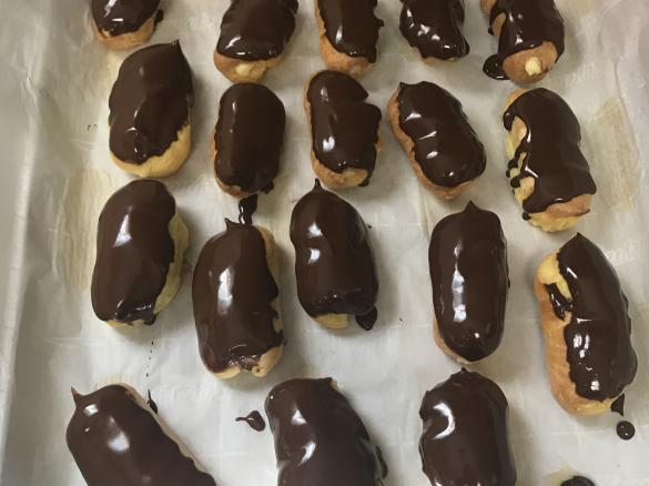 Eclairs (Petit fours)