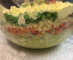 Layered bacon & lettuce salad