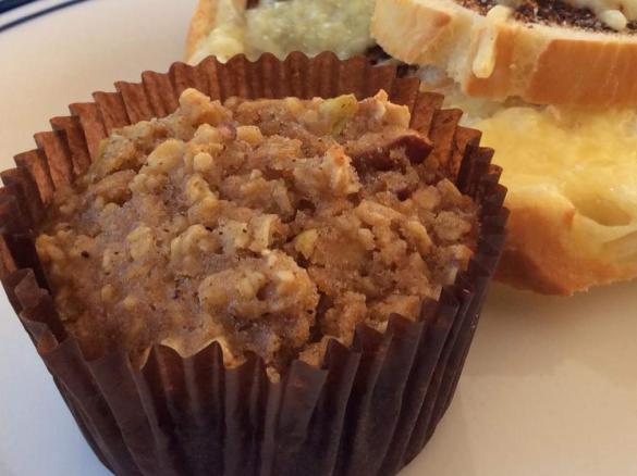 Spiced Apple Oaty Muffins