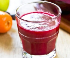 Beetroot, Carrot & Pear Juice with Ginger & Lime