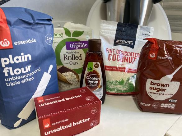 Chewy Anzac Biscuits