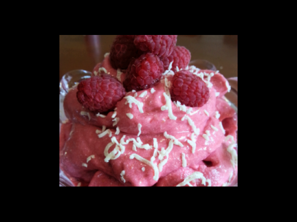 Match Made In Heaven Sorbet - White Chocolate & Raspberry 