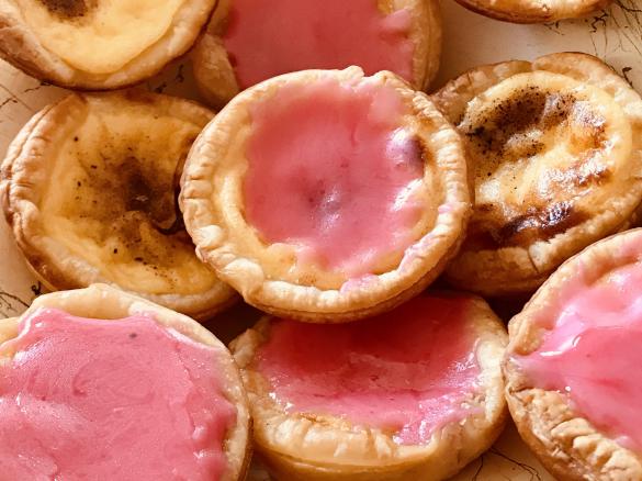 Easy peasy iced custard tarts