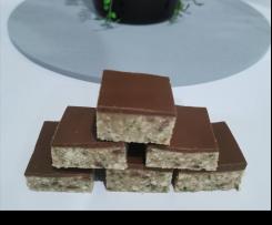 Peppermint crisp slice