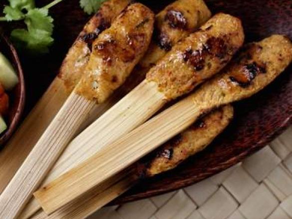 Balinese Sate Be Siap (Chicken Sate sticks)