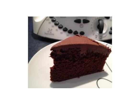 Easy Rich Chocolate Cake