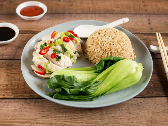 HAINANESE CHICKEN RICE