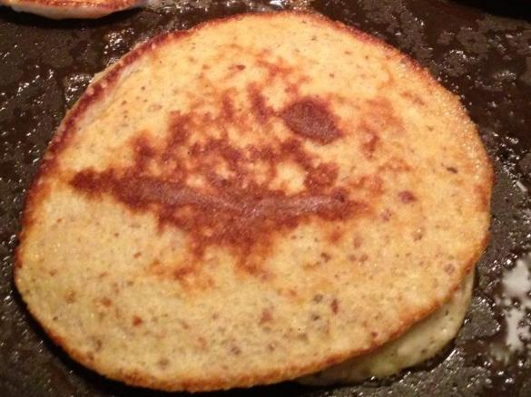 Grain-Free Pancakes (gluten/dairy/sugar free)