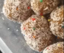 Date and Apricot Balls