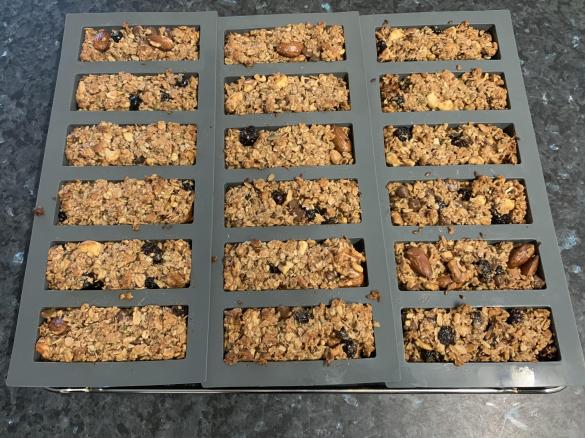 Fruit & Nut muesli bars