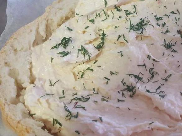 Cob Loaf with Salmon Tempters Dip
