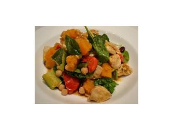 Chicken & Pumpkin Salad with Chickpeas 