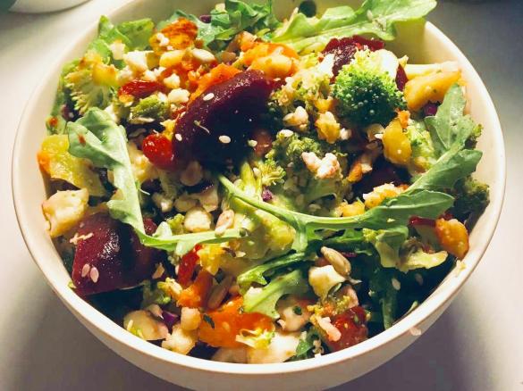Ultimate Vegan Cleansing Salad