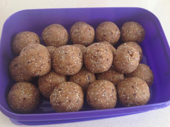 Vanilla & Chia Protein Balls