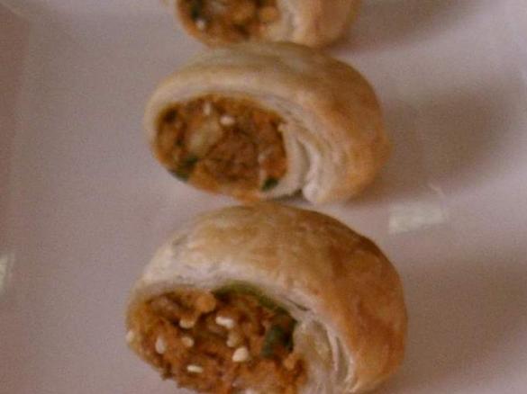 Vegetarian Lentil Sausage Rolls