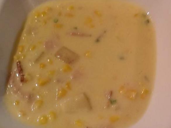 Corn and bacon chowder