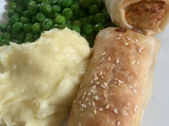 Cheesy Chicken Sausage Rolls