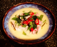 Donna Hay's Thai Chicken Soup 