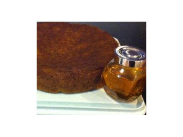 Carrot and Almond Cake