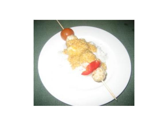 Chicken kebabs with satay sauce