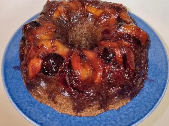 Caramel stonefruit bundt cake