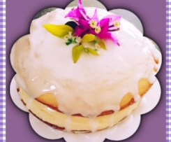 Lemon cake wth cheesecake frosting