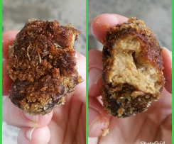 Seitan (vegan mock meat) with crumb mix and gravy