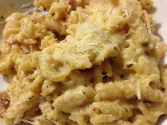 Pasta Carbonara (Lighter Version)