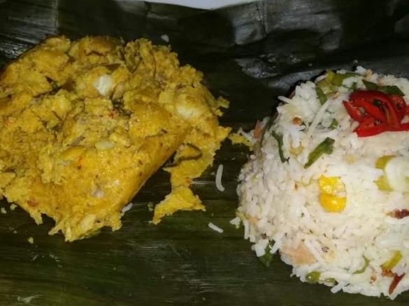 How Mok Pla (Steamed Fish Curry)