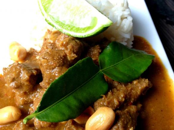 Rachel's Beef, Lime & Peanut Curry