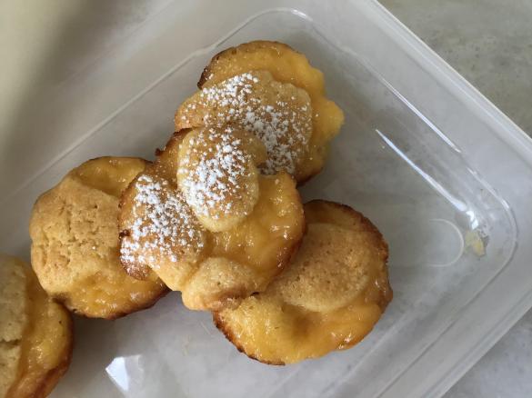 Variation Edna's Lemon Curd Teacake