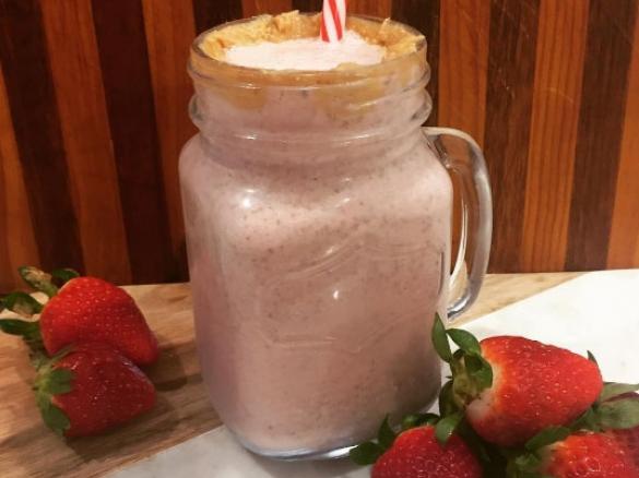 Peanut Butter and Jelly Smoothie