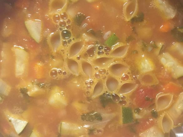 Healthy and Tasty Minestrone Soup