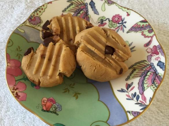 Vegan Chocolate Chip Cookies