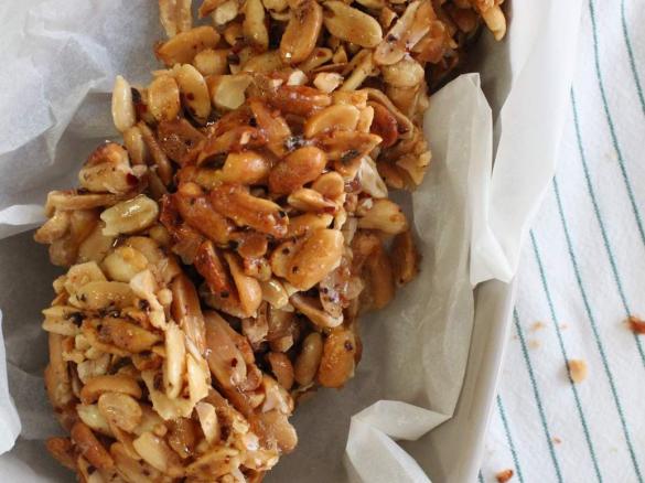 Beer and chilli peanut brittle