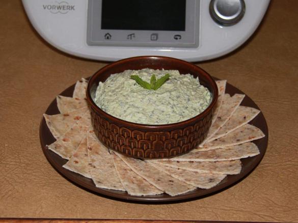 TZATZIKI (Yoghurt Cucumber Dip)