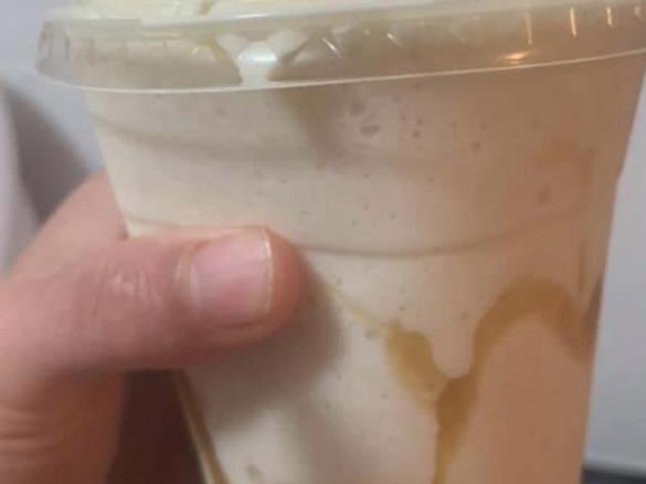 Salted caramel frappe