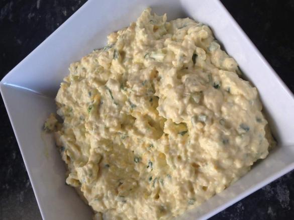 Garlic Creamed Corn Dip